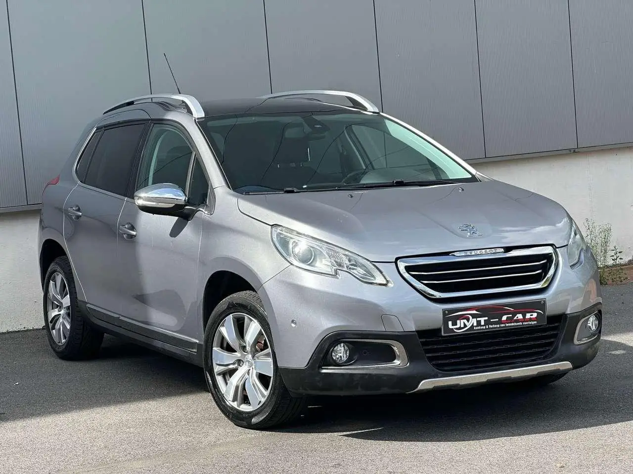 Photo 1 : Peugeot 2008 2015 Petrol