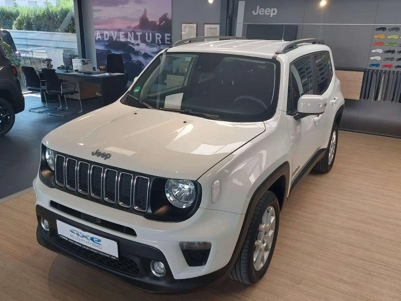 Photo 1 : Jeep Renegade 2021 Hybrid