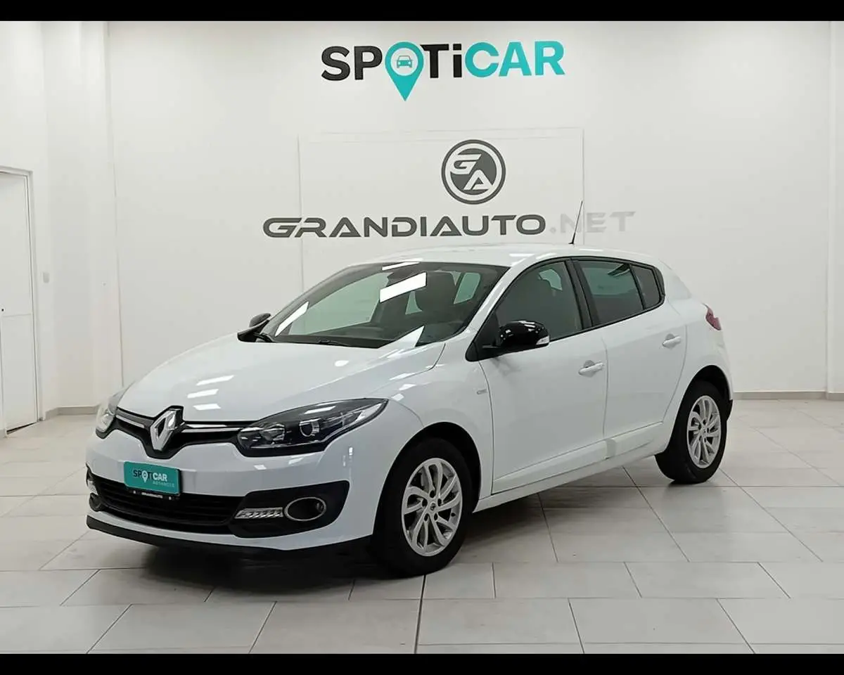 Photo 1 : Renault Megane 2015 Diesel