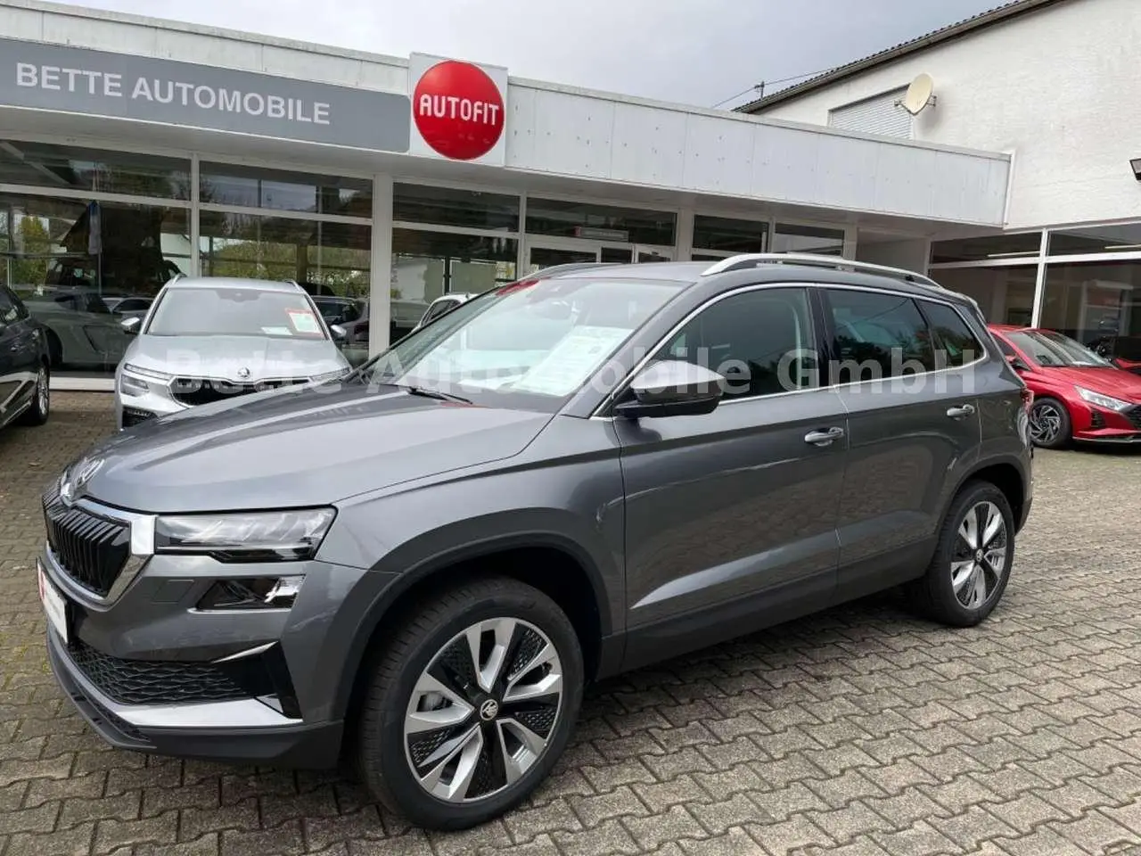 Photo 1 : Skoda Karoq 2024 Essence