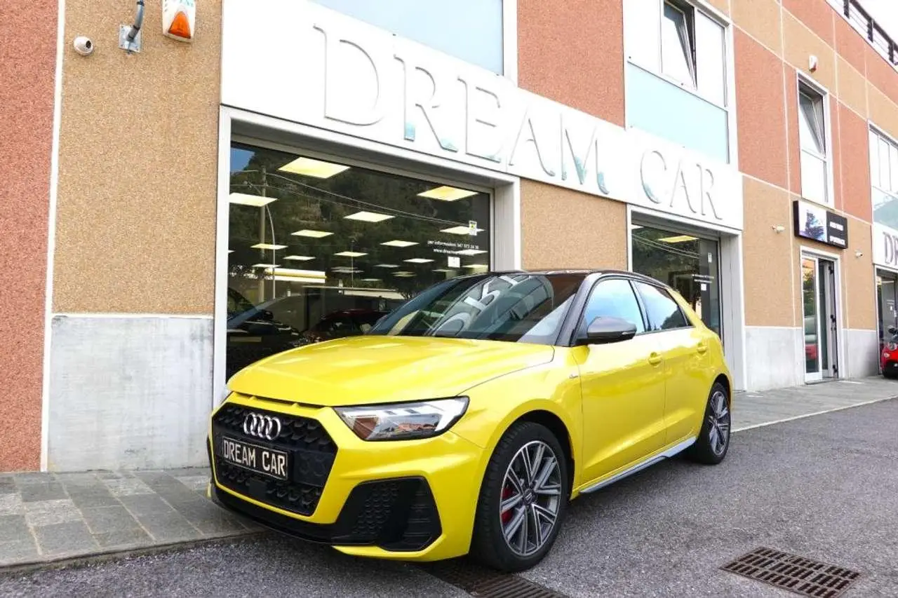 Photo 1 : Audi A1 2019 Petrol