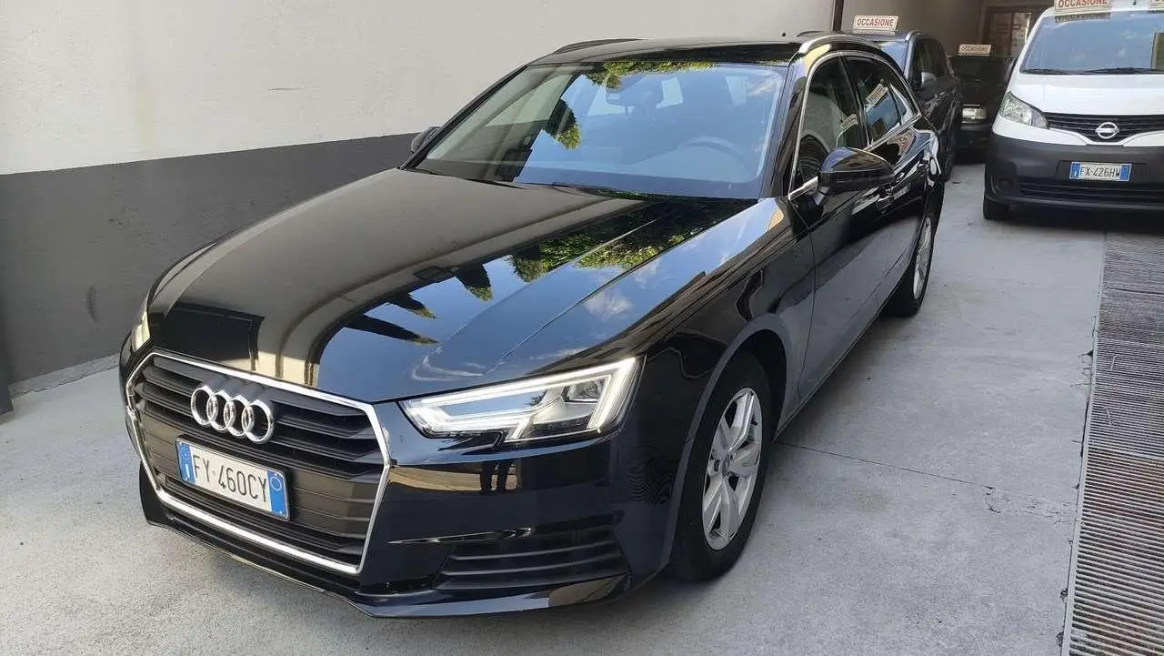 Photo 1 : Audi A4 2019 Diesel