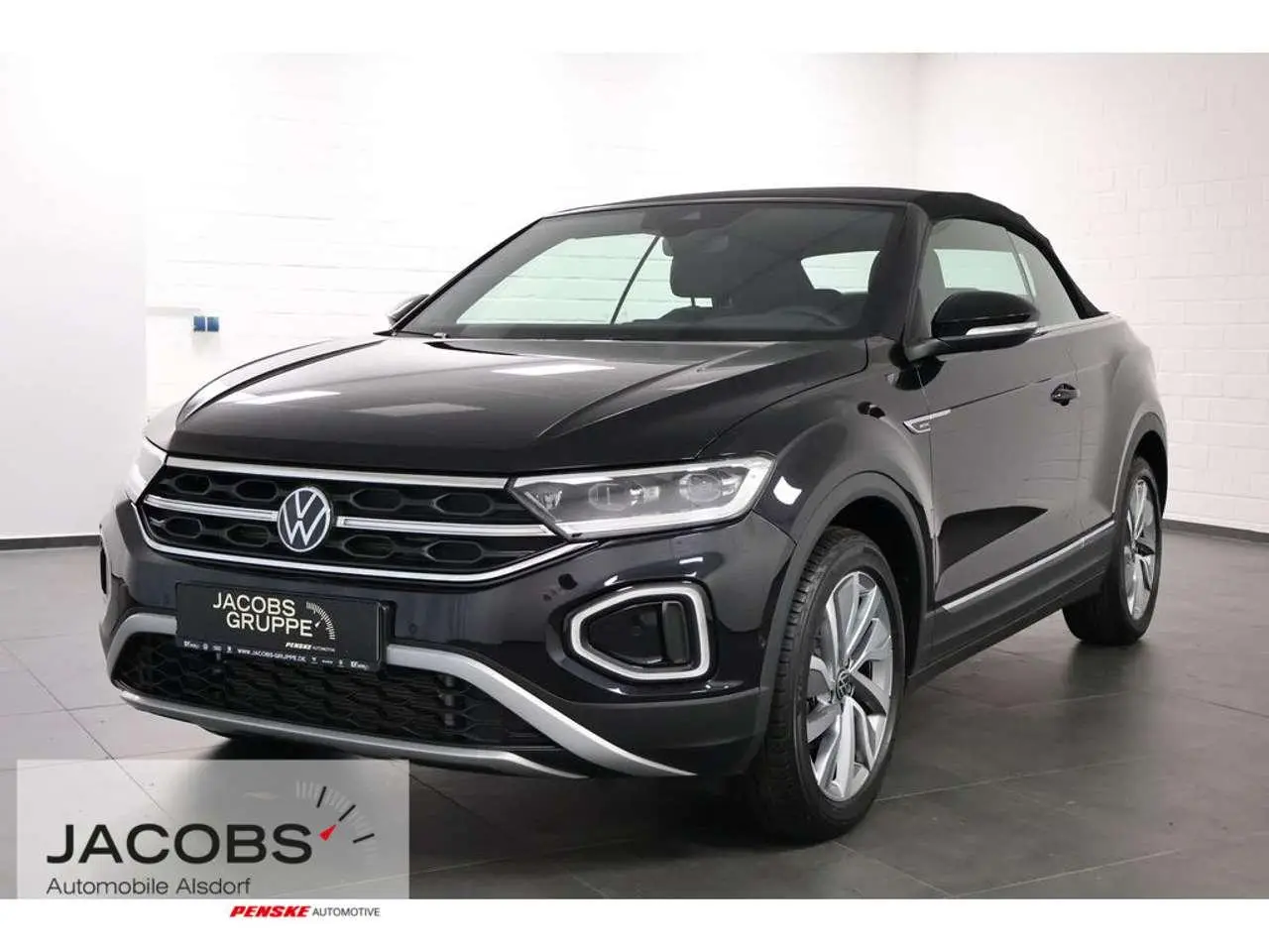 Photo 1 : Volkswagen T-roc 2023 Essence