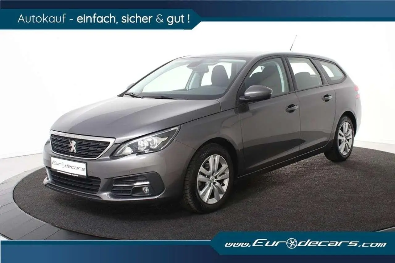 Photo 1 : Peugeot 308 2020 Essence