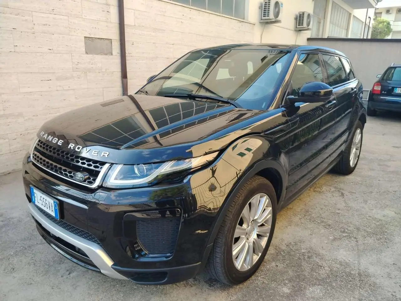 Photo 1 : Land Rover Range Rover Evoque 2017 Diesel