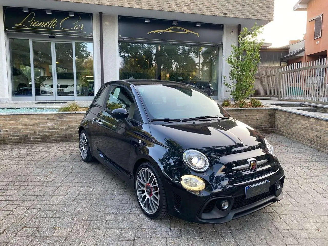 Photo 1 : Abarth 595 2016 Petrol