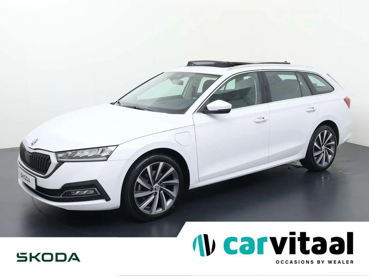 Photo 1 : Skoda Octavia 2021 Hybrid