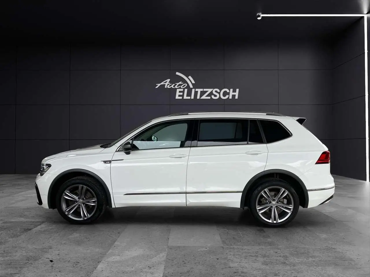 Photo 1 : Volkswagen Tiguan 2020 Diesel