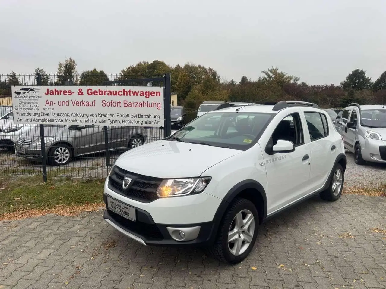 Photo 1 : Dacia Sandero 2015 Petrol