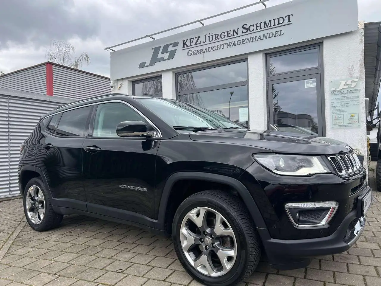 Photo 1 : Jeep Compass 2019 Petrol