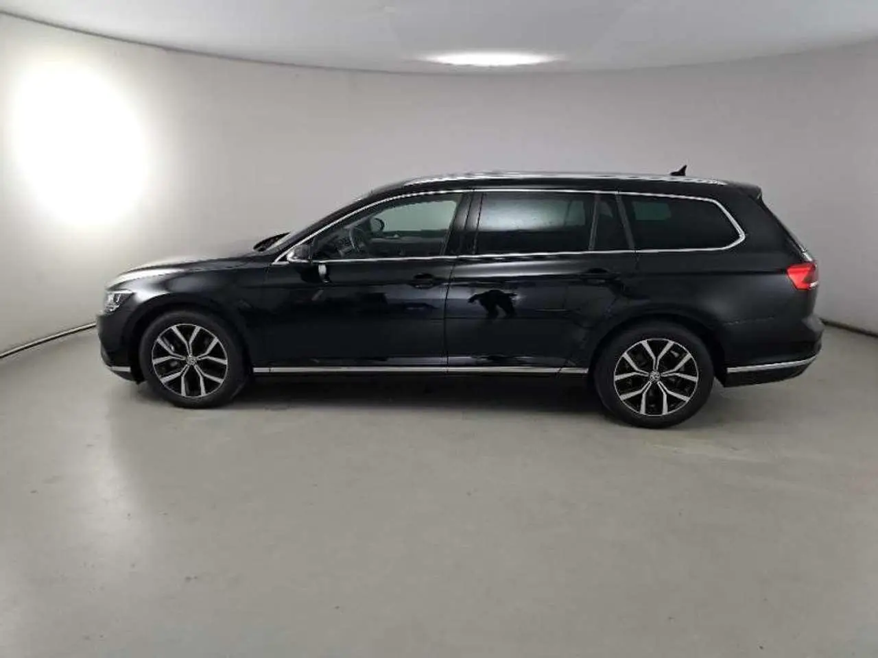 Photo 1 : Volkswagen Passat 2020 Diesel