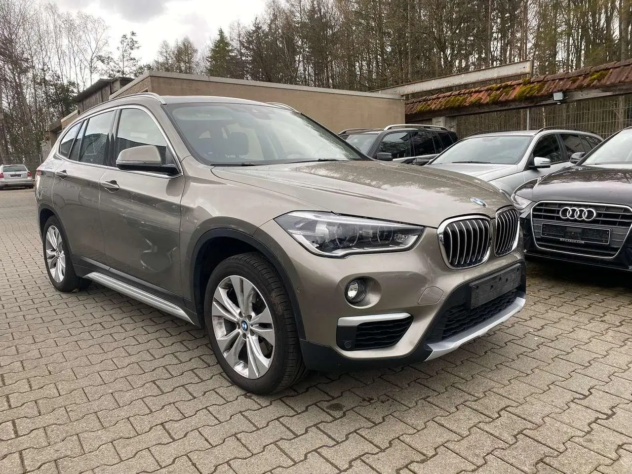 Photo 1 : Bmw X1 2018 Petrol