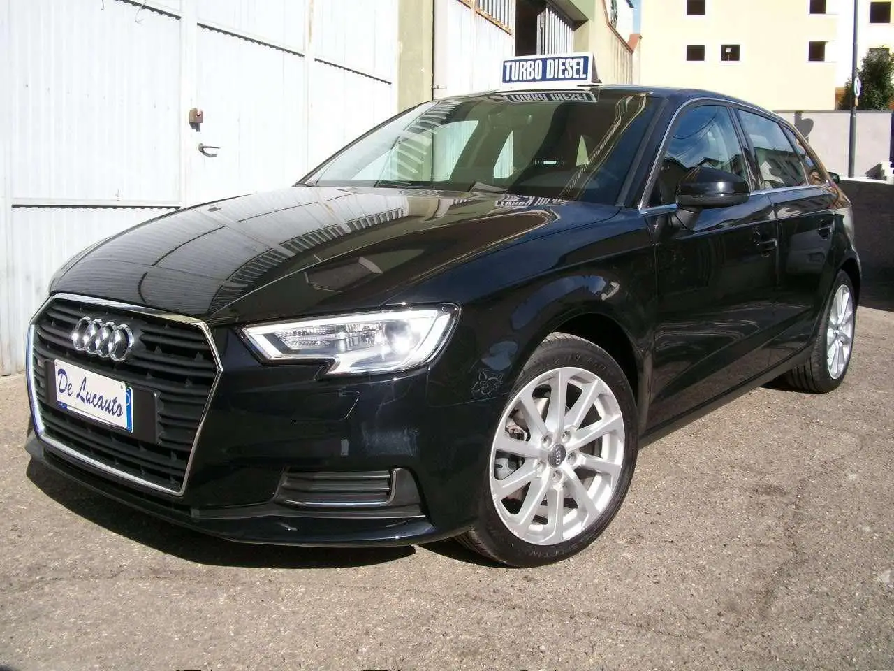 Photo 1 : Audi A3 2018 Diesel