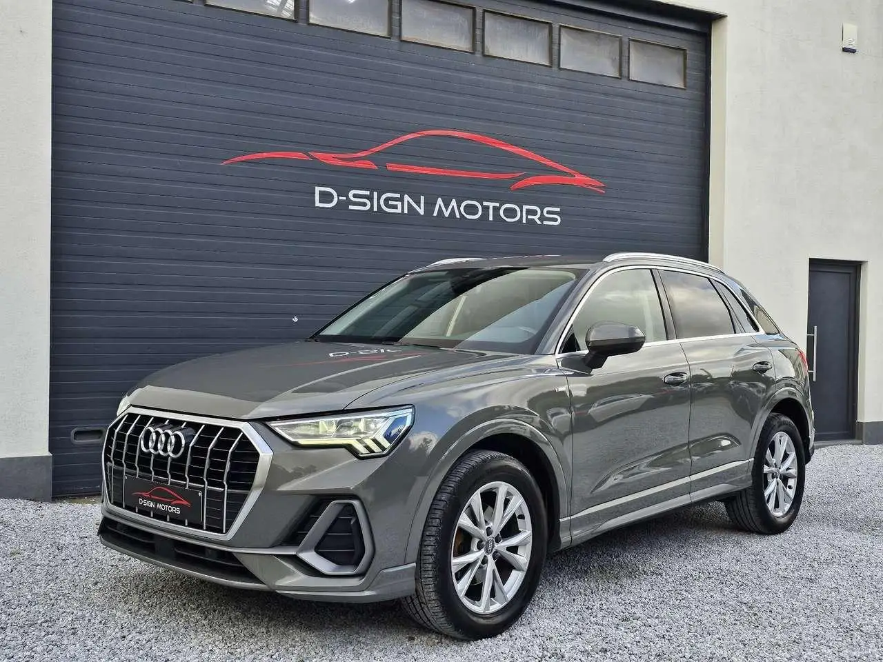 Photo 1 : Audi Q3 2019 Diesel