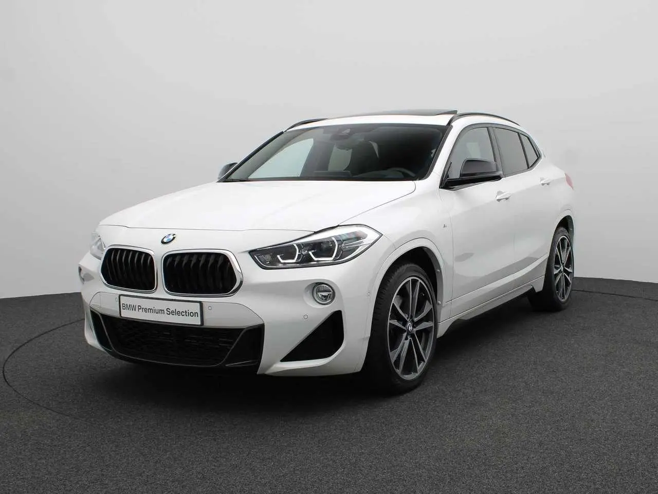 Photo 1 : Bmw X2 2020 Petrol