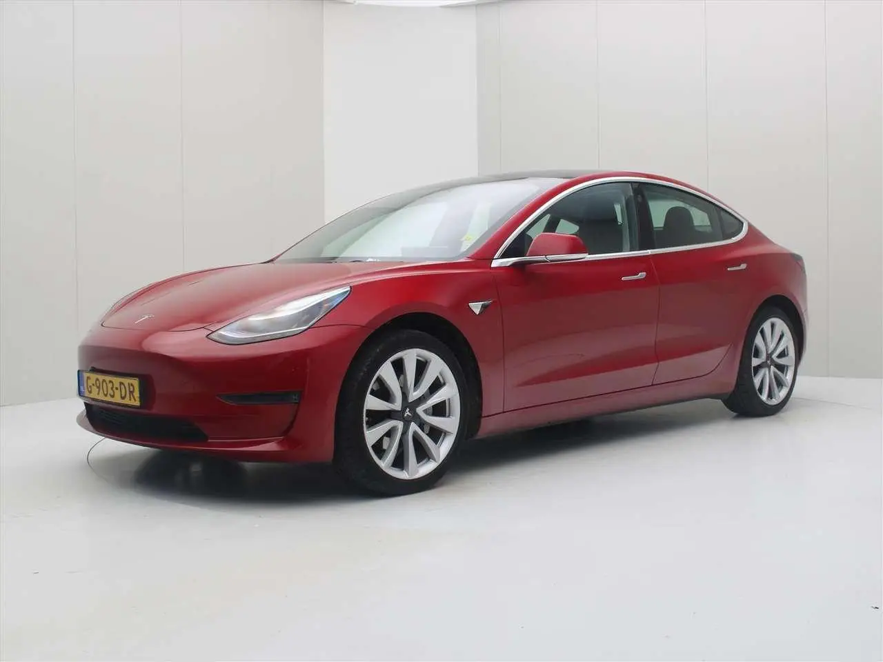 Photo 1 : Tesla Model 3 2019 Électrique