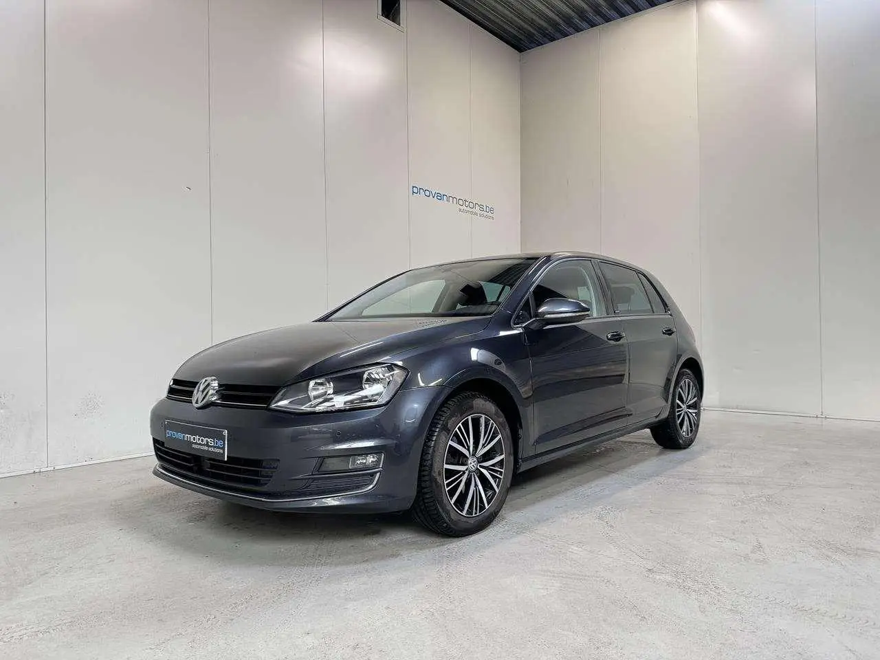 Photo 1 : Volkswagen Golf 2016 Essence