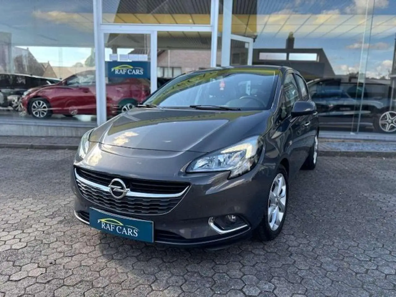 Photo 1 : Opel Corsa 2016 Petrol