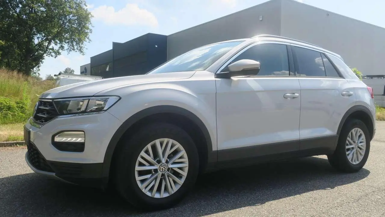 Photo 1 : Volkswagen T-roc 2019 Petrol