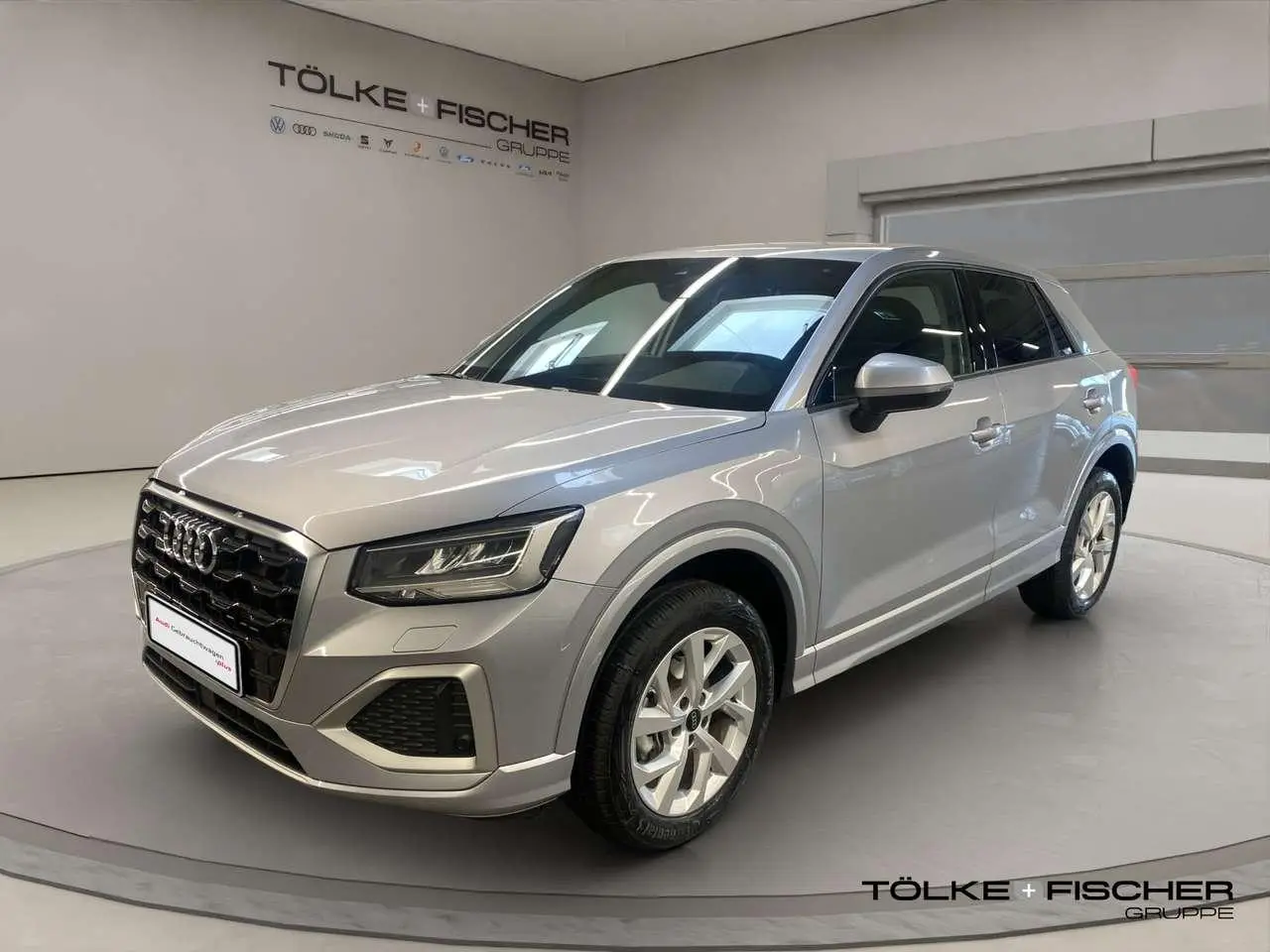 Photo 1 : Audi Q2 2024 Essence