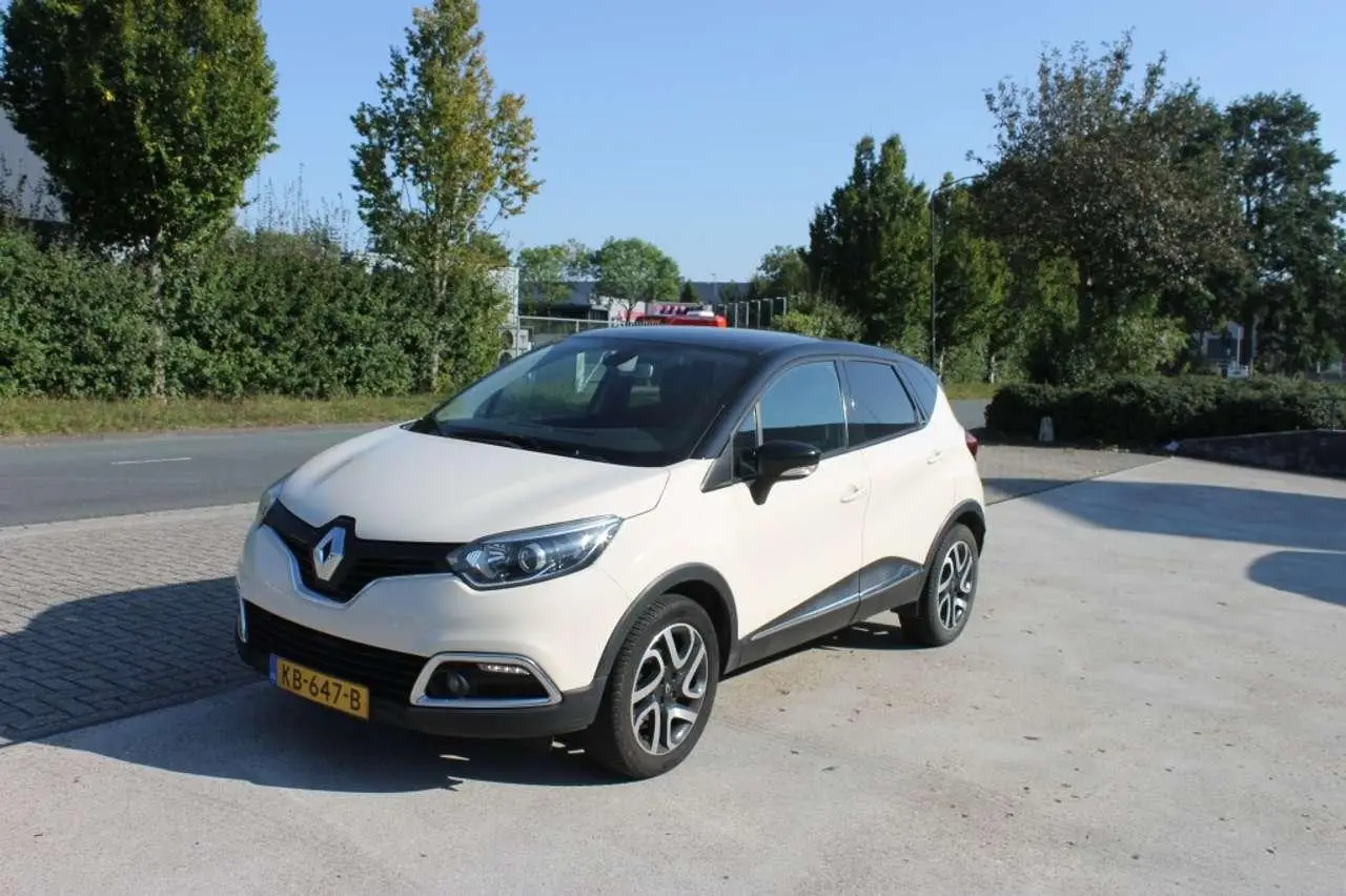 Photo 1 : Renault Captur 2016 Essence