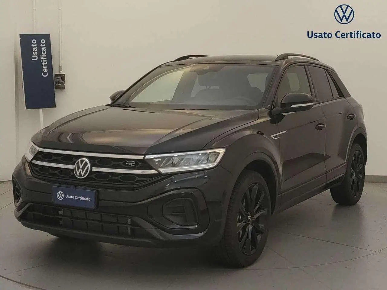 Photo 1 : Volkswagen T-roc 2024 Essence