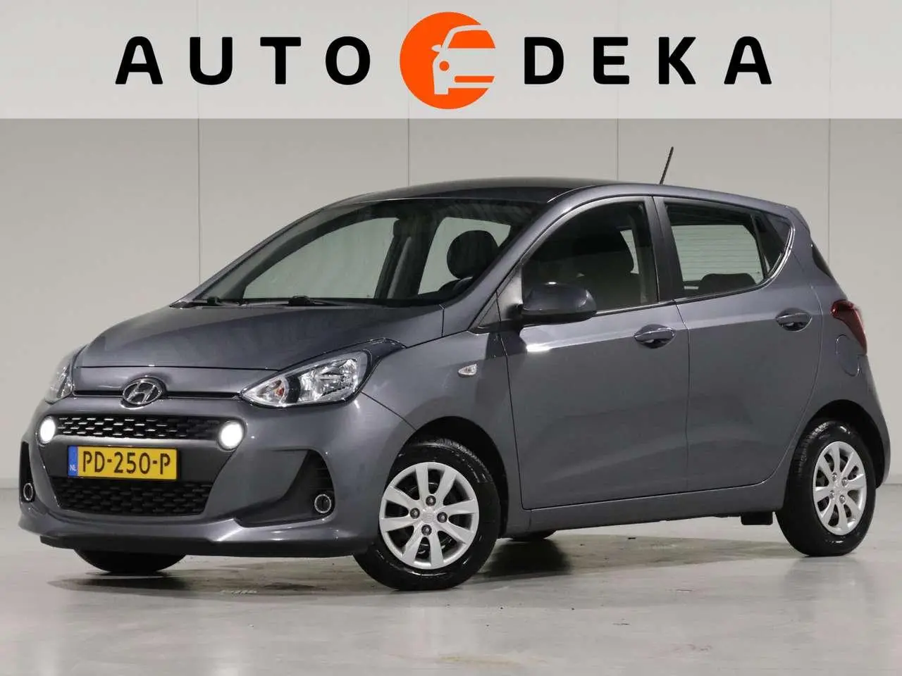 Photo 1 : Hyundai I10 2017 Essence