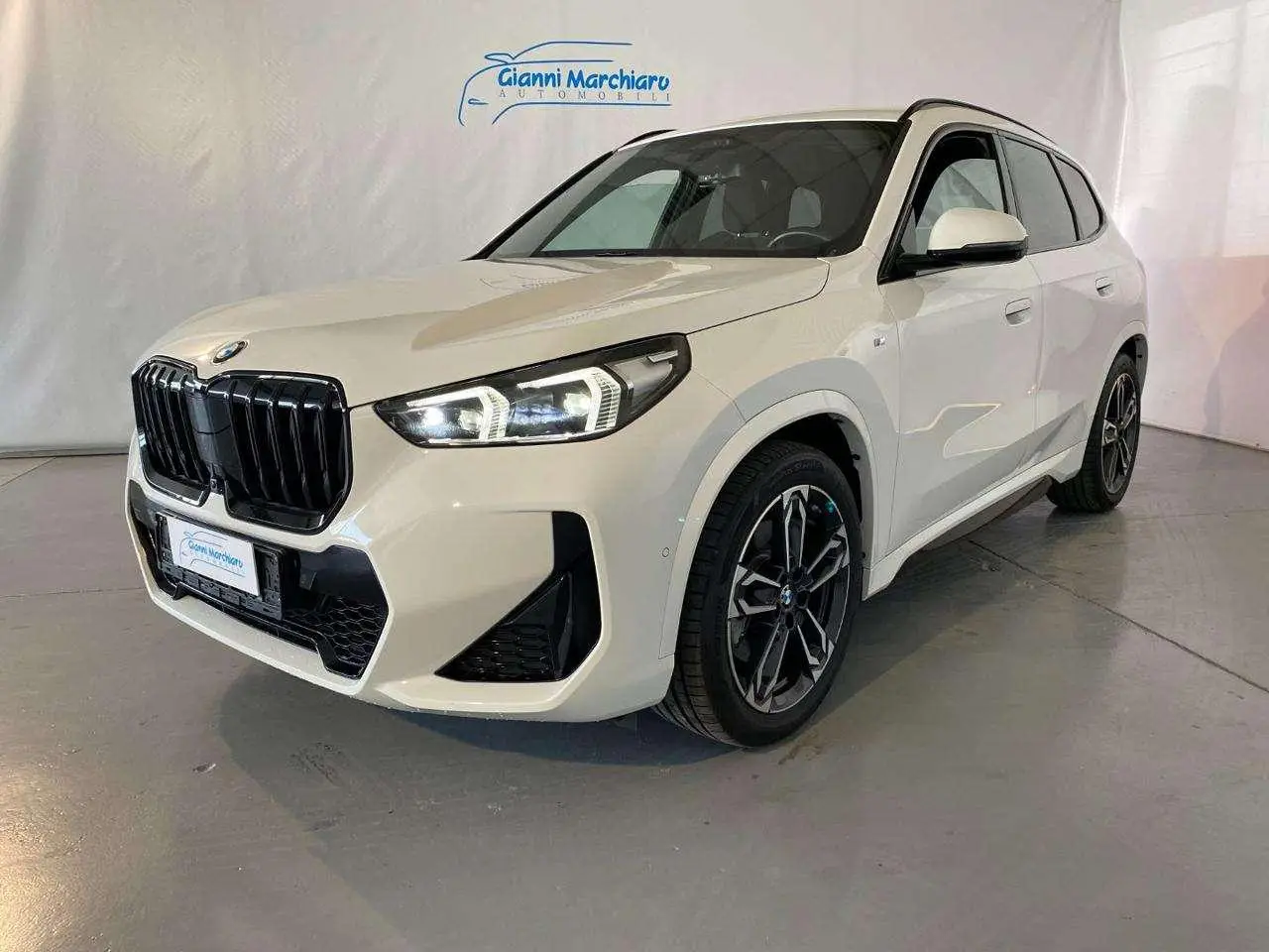 Photo 1 : Bmw X1 2022 Hybride