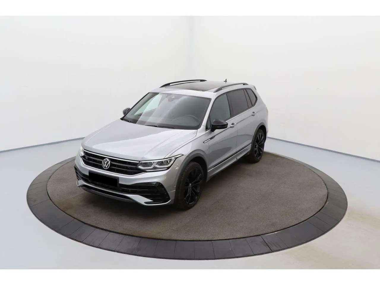 Photo 1 : Volkswagen Tiguan 2023 Diesel