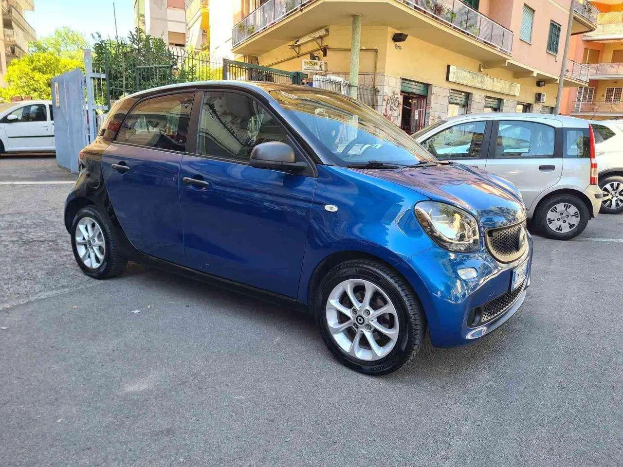 Photo 1 : Smart Forfour 2015 Essence