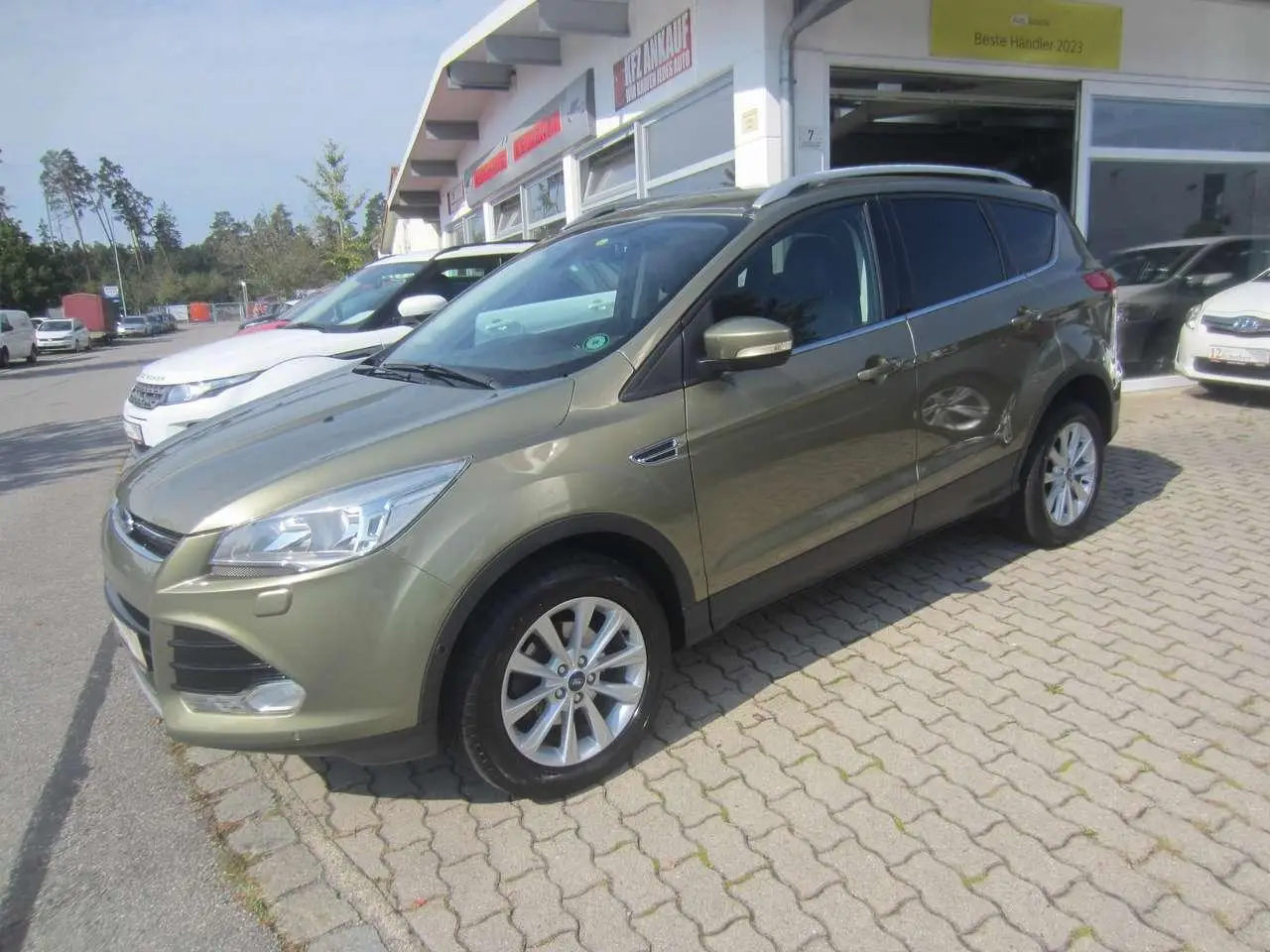 Photo 1 : Ford Kuga 2015 Petrol