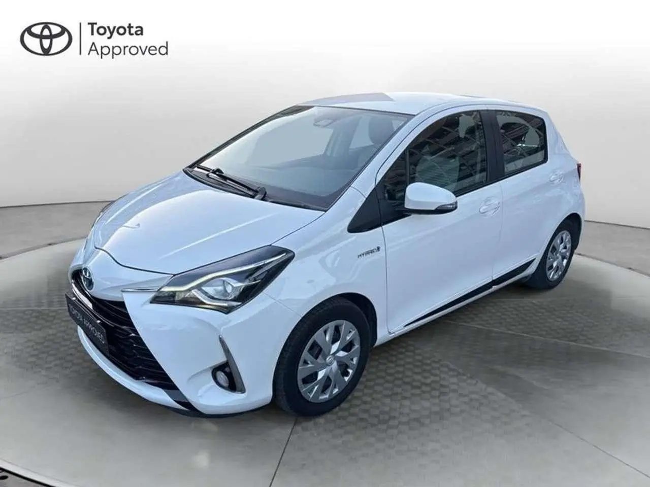 Photo 1 : Toyota Yaris 2019 Hybride