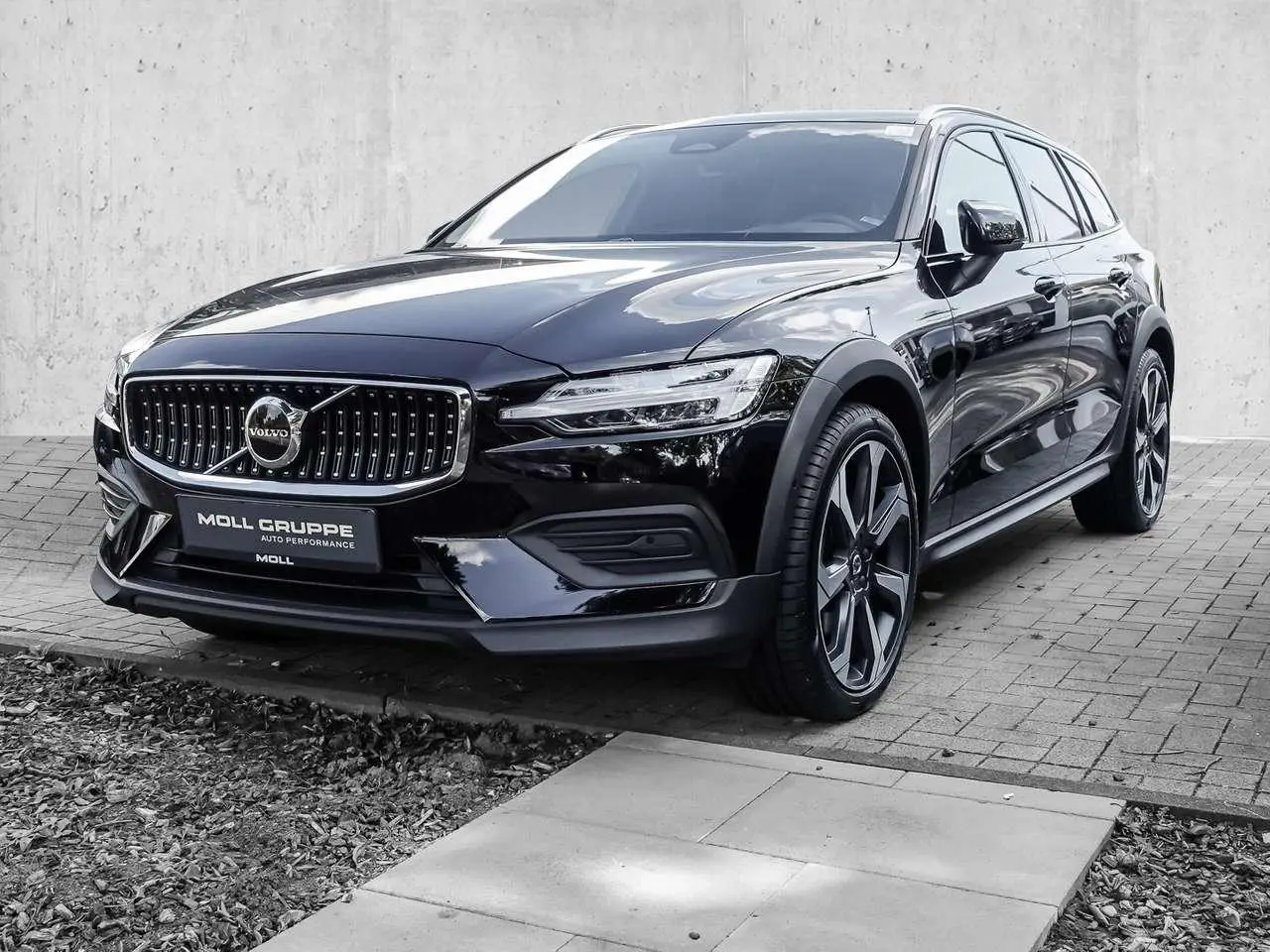 Photo 1 : Volvo V60 2022 Diesel