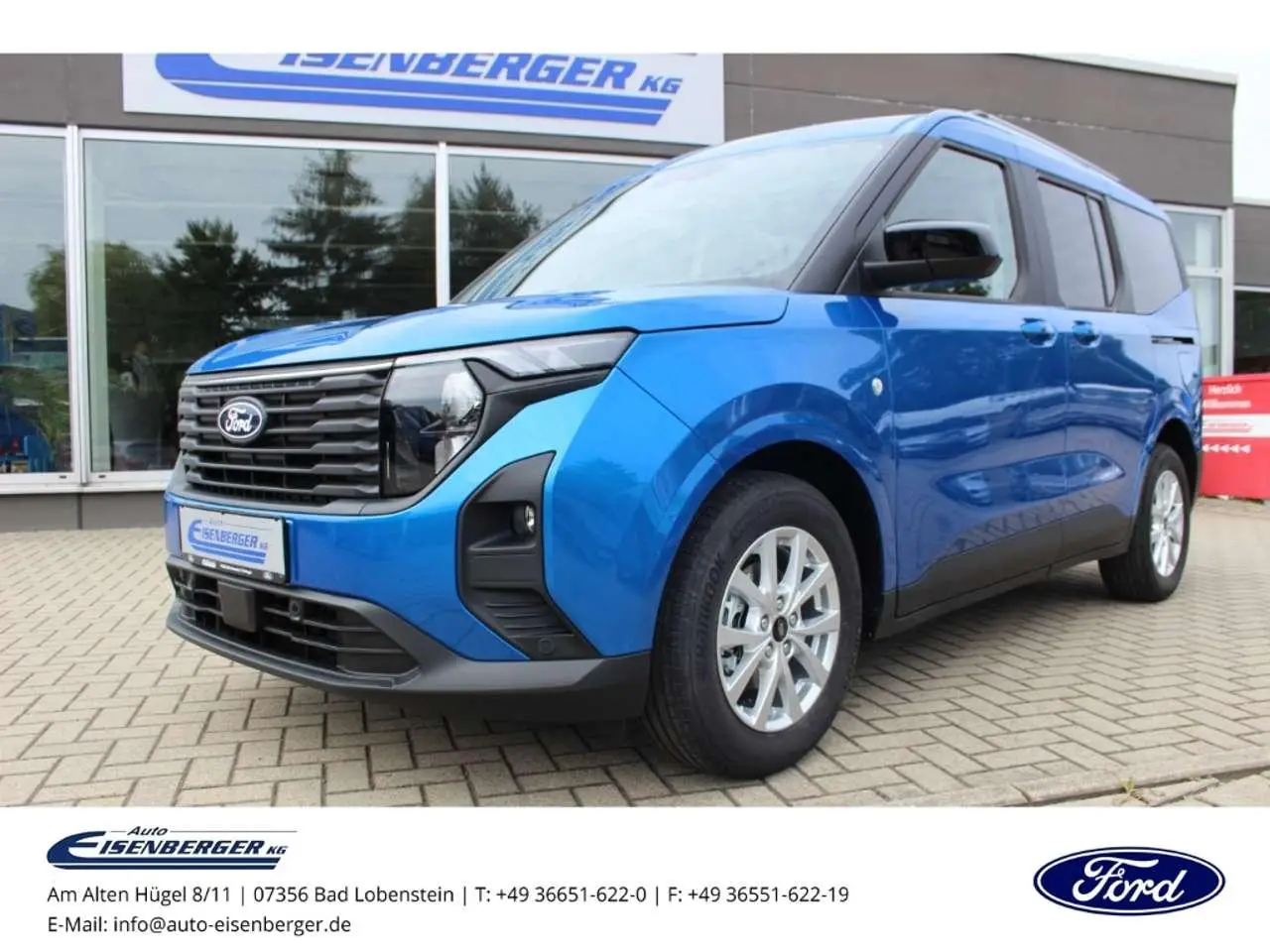 Photo 1 : Ford Tourneo 2024 Essence