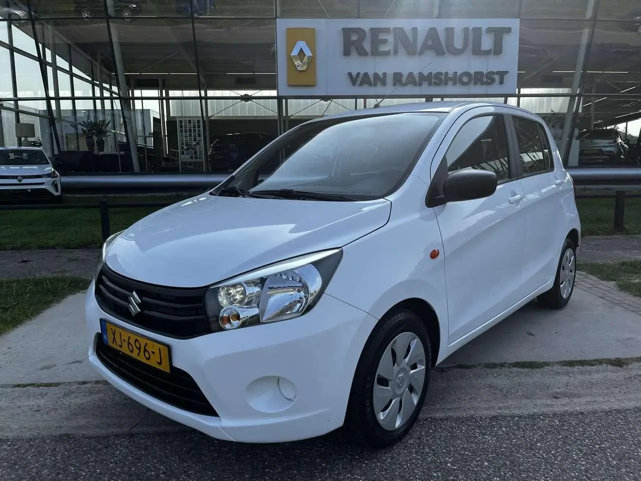 Photo 1 : Suzuki Celerio 2019 Petrol