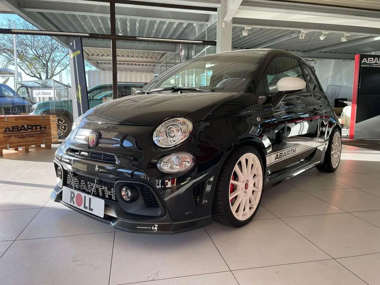 Photo 1 : Abarth 695 2022 Petrol