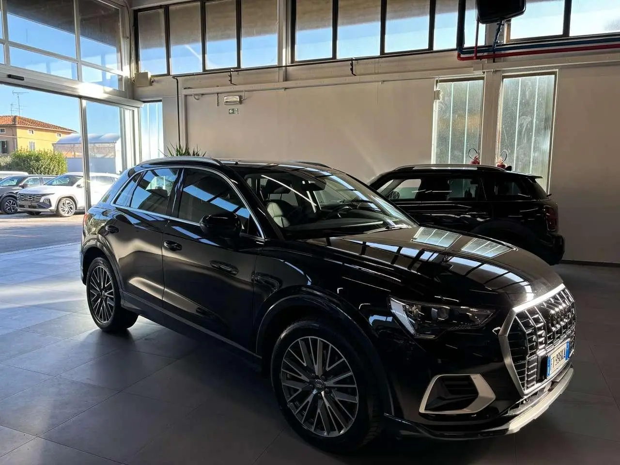 Photo 1 : Audi Q3 2019 Essence