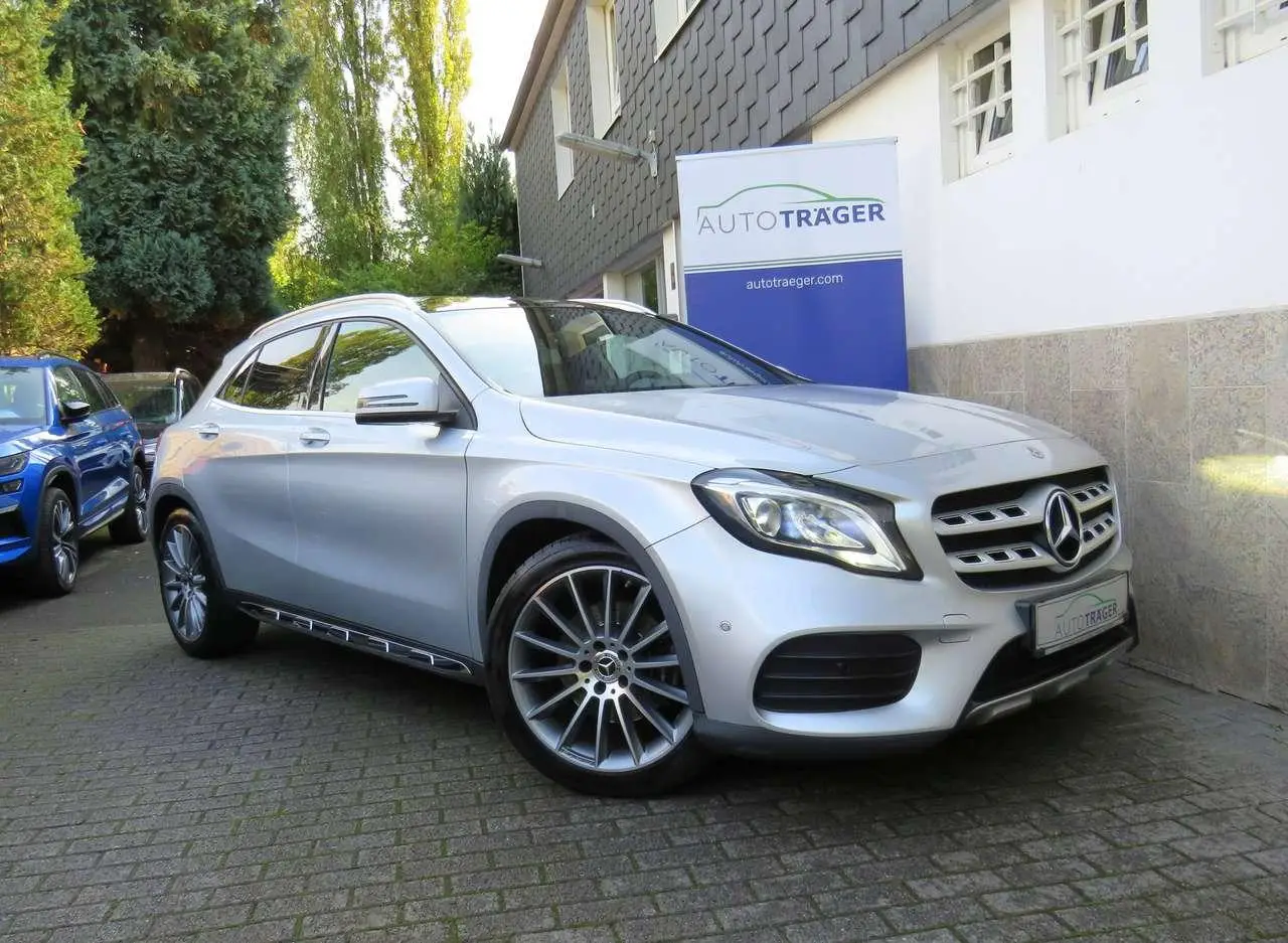 Photo 1 : Mercedes-benz Classe Gla 2019 Petrol