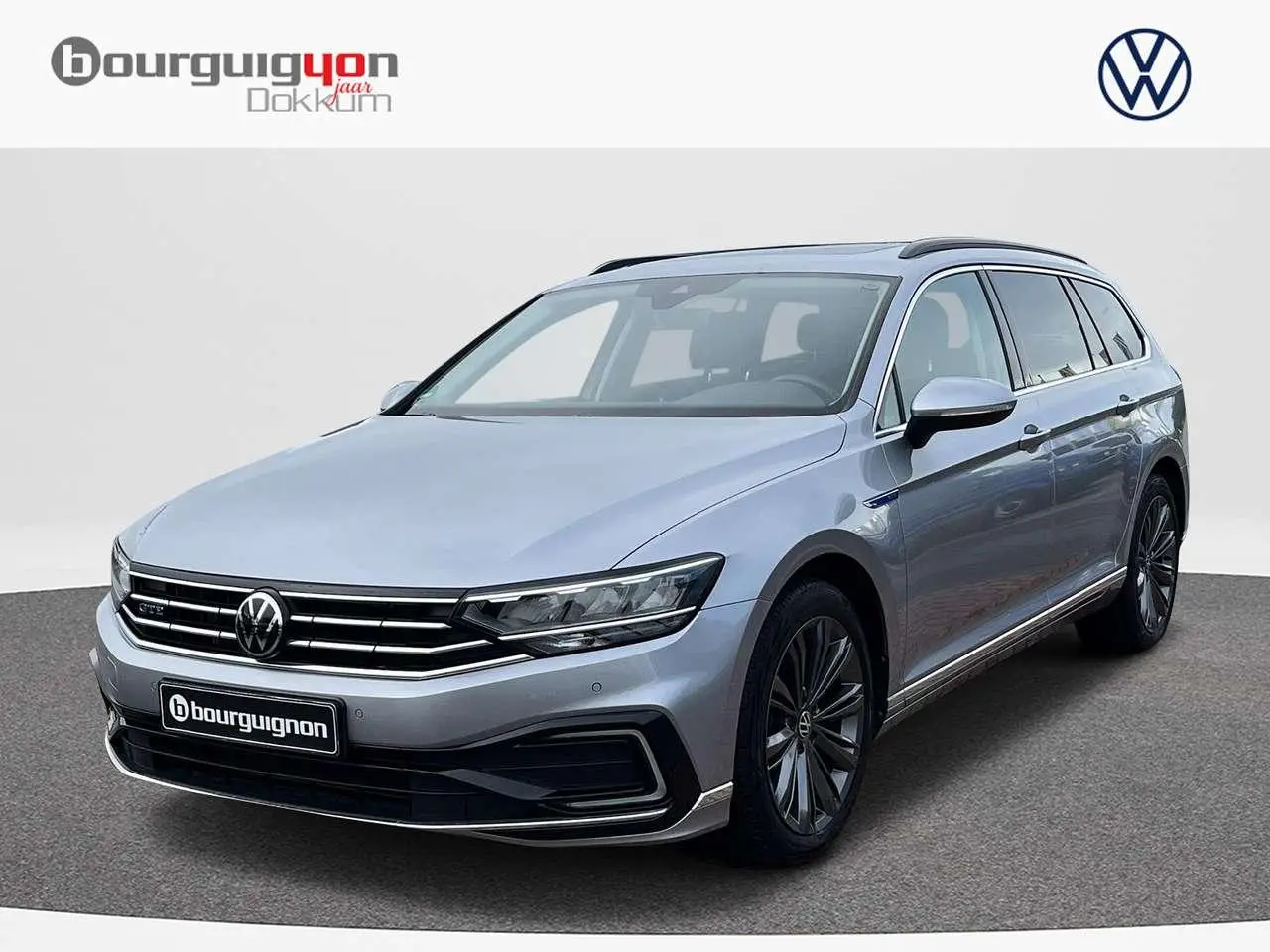 Photo 1 : Volkswagen Passat 2020 Hybride