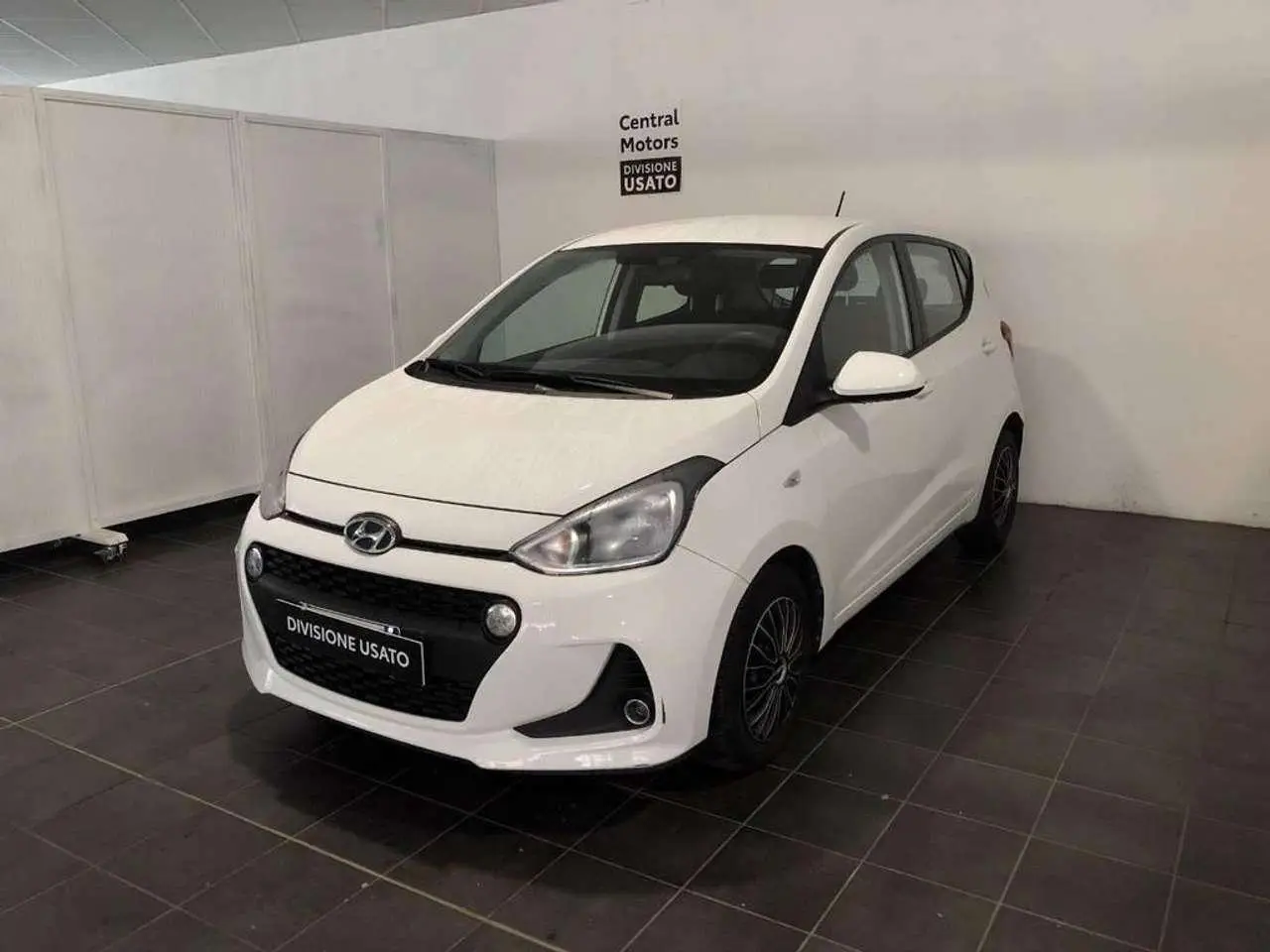 Photo 1 : Hyundai I10 2018 GPL