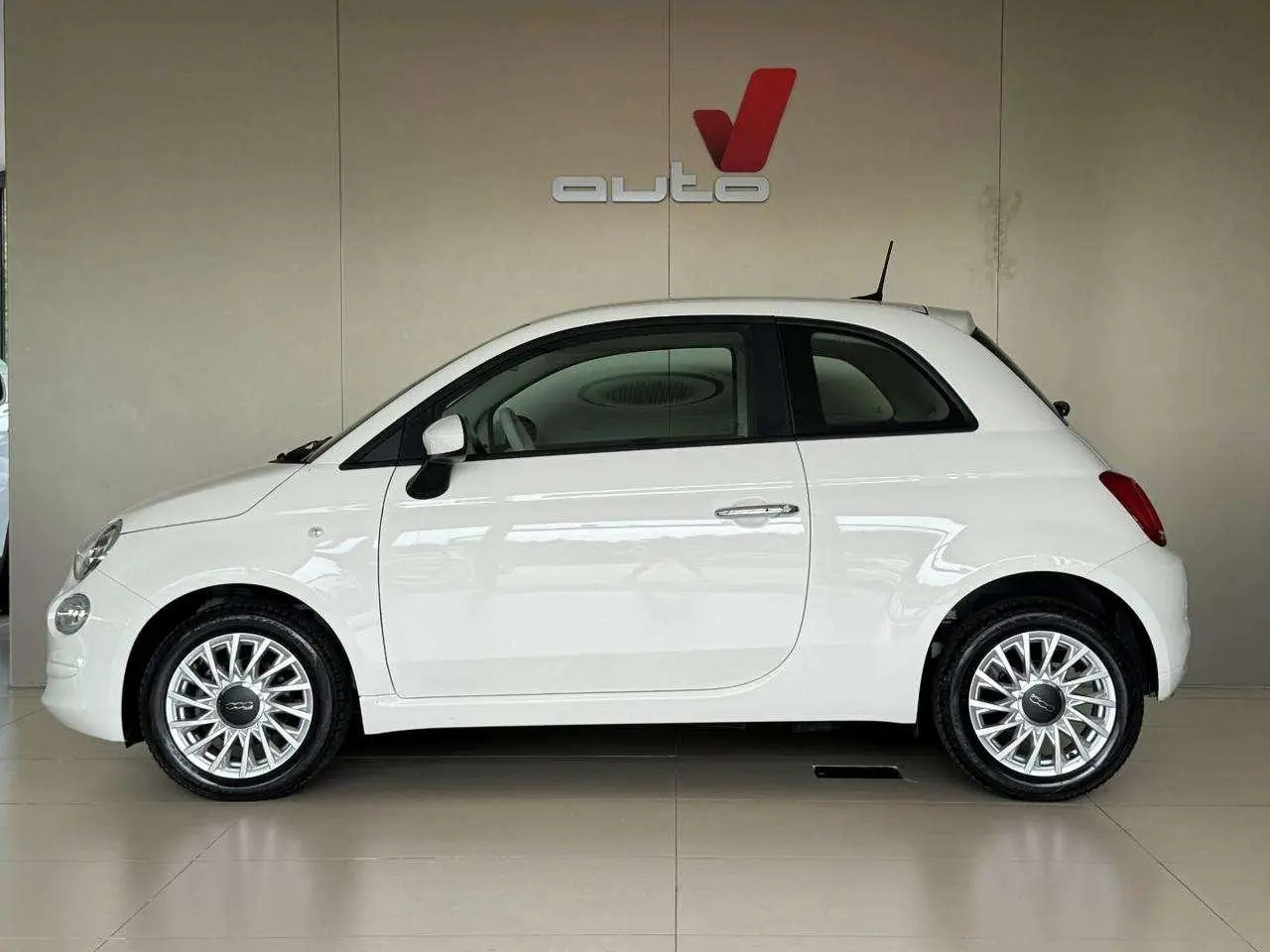 Photo 1 : Fiat 500 2021 Hybrid