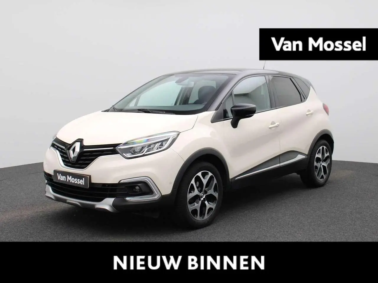 Photo 1 : Renault Captur 2018 Essence