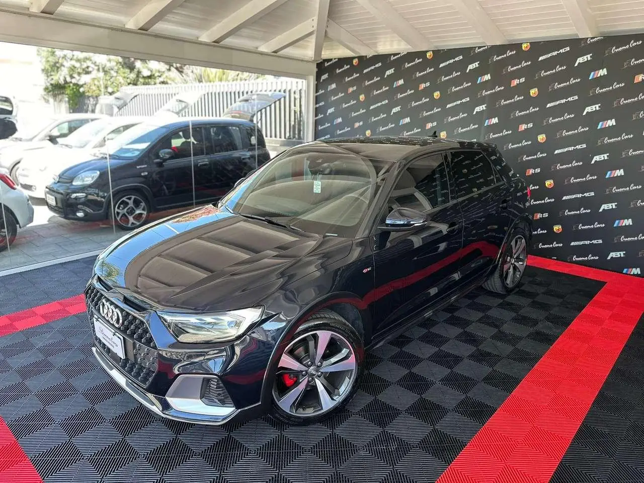 Photo 1 : Audi A1 2019 Essence