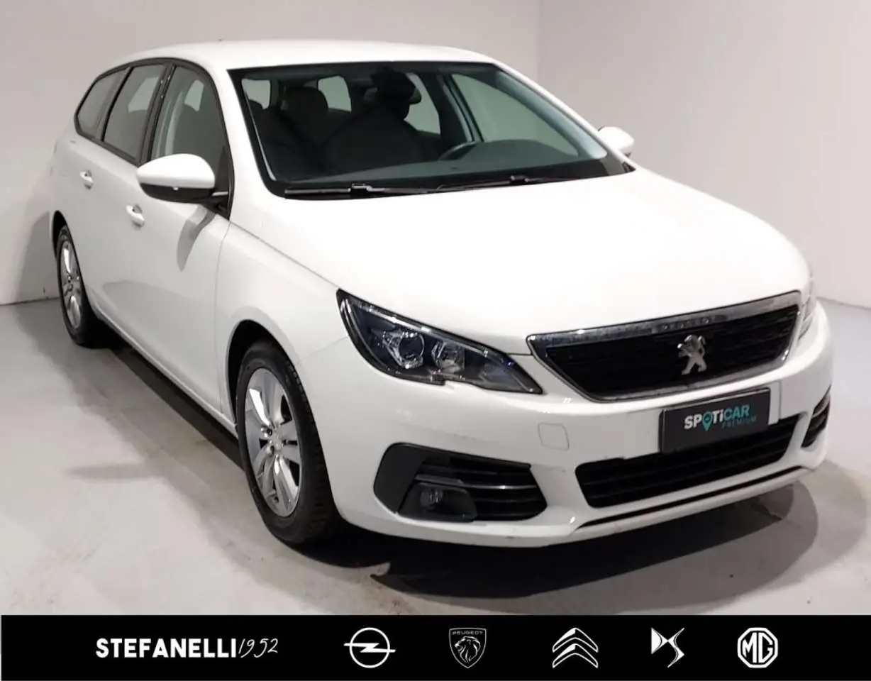 Photo 1 : Peugeot 308 2019 Diesel