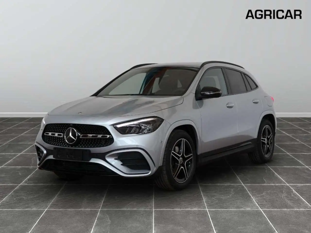 Photo 1 : Mercedes-benz Classe Gla 2024 Diesel