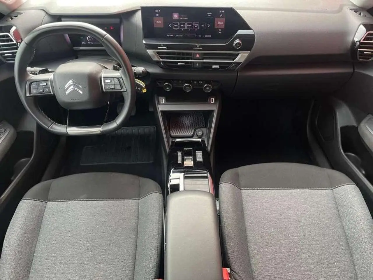 Photo 1 : Citroen C4 2021 Petrol