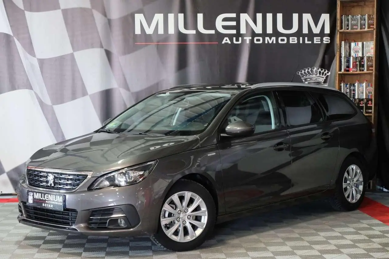 Photo 1 : Peugeot 308 2020 Diesel