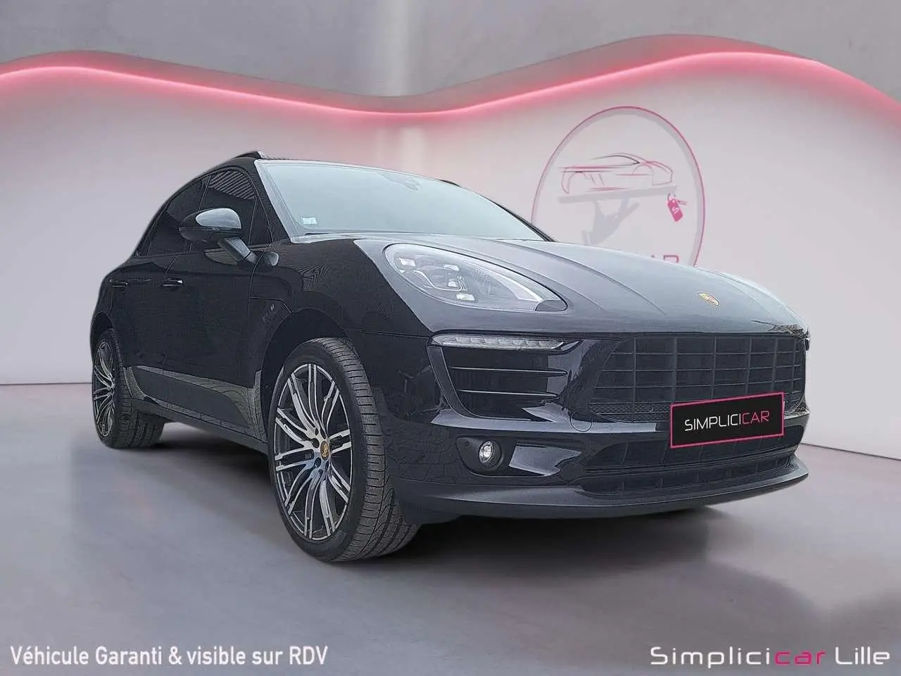 Photo 1 : Porsche Macan 2018 Essence