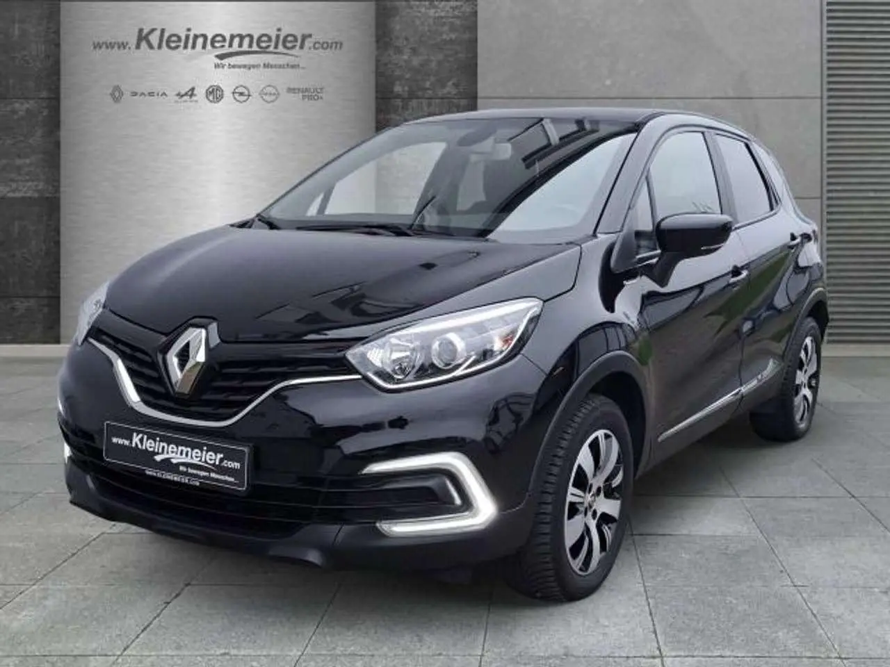 Photo 1 : Renault Captur 2019 Essence