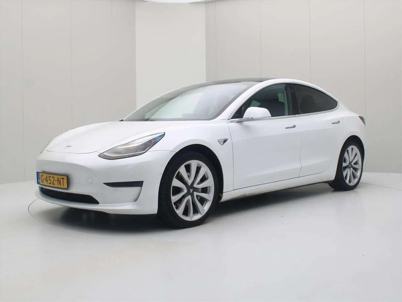 Photo 1 : Tesla Model 3 2019 Electric